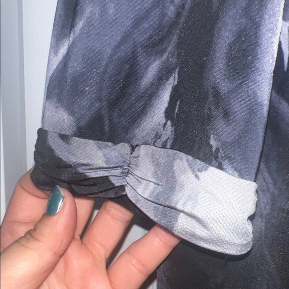 Daisy Fuentes Black and Gray Skirt - Picture 5 of 6